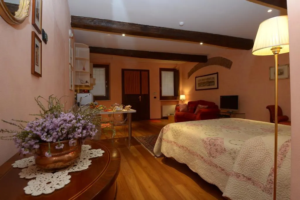 Bed & Breakfast La Cervetta Bed and Breakfast Mantua