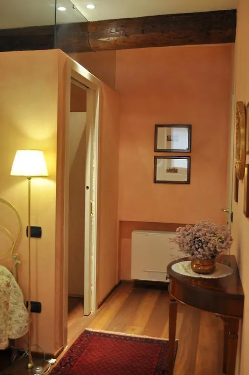 La Cervetta Bed and Breakfast Mantua 0*,  Italië